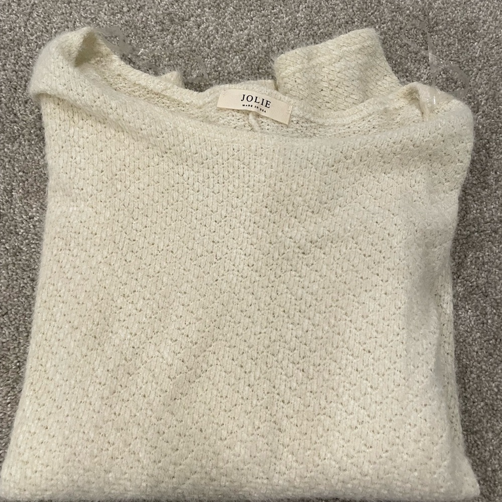Jolie Women's Cream Sweater